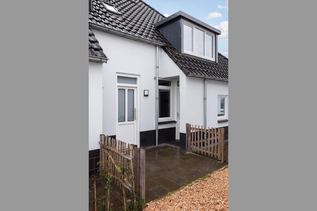 Welcome In - Bovenappartement Paviljoenwei 12-29, Sneek - Offingawier Kültér fotó